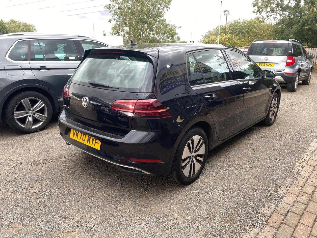 Volkswagen e-Golf VK70WYF