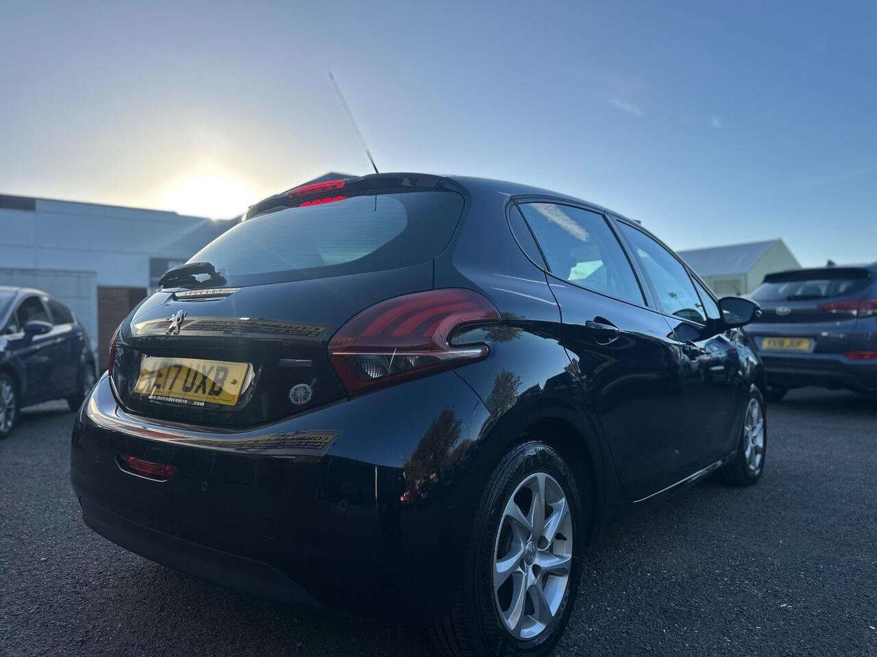 Peugeot 208 AE17UXB