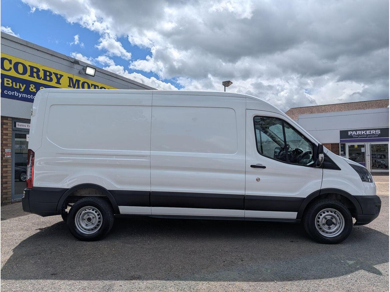 Ford Transit KY18LLV