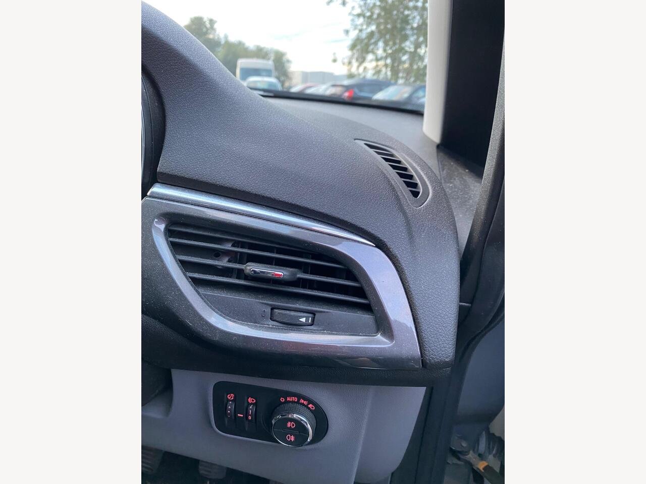 Vauxhall Corsa BU15PBY
