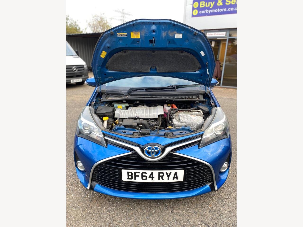 Toyota Yaris BF64RYA