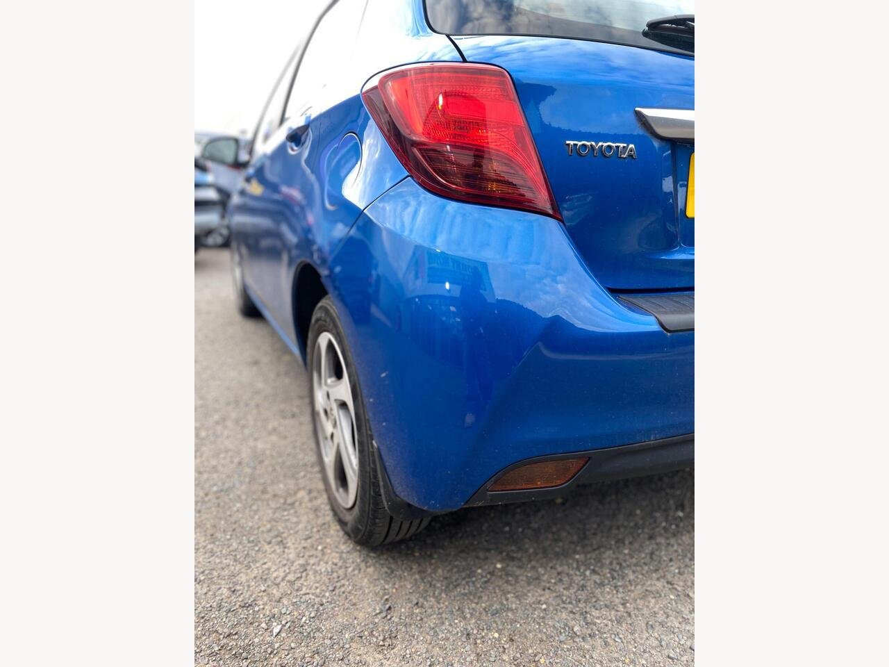Toyota Yaris BF64RYA