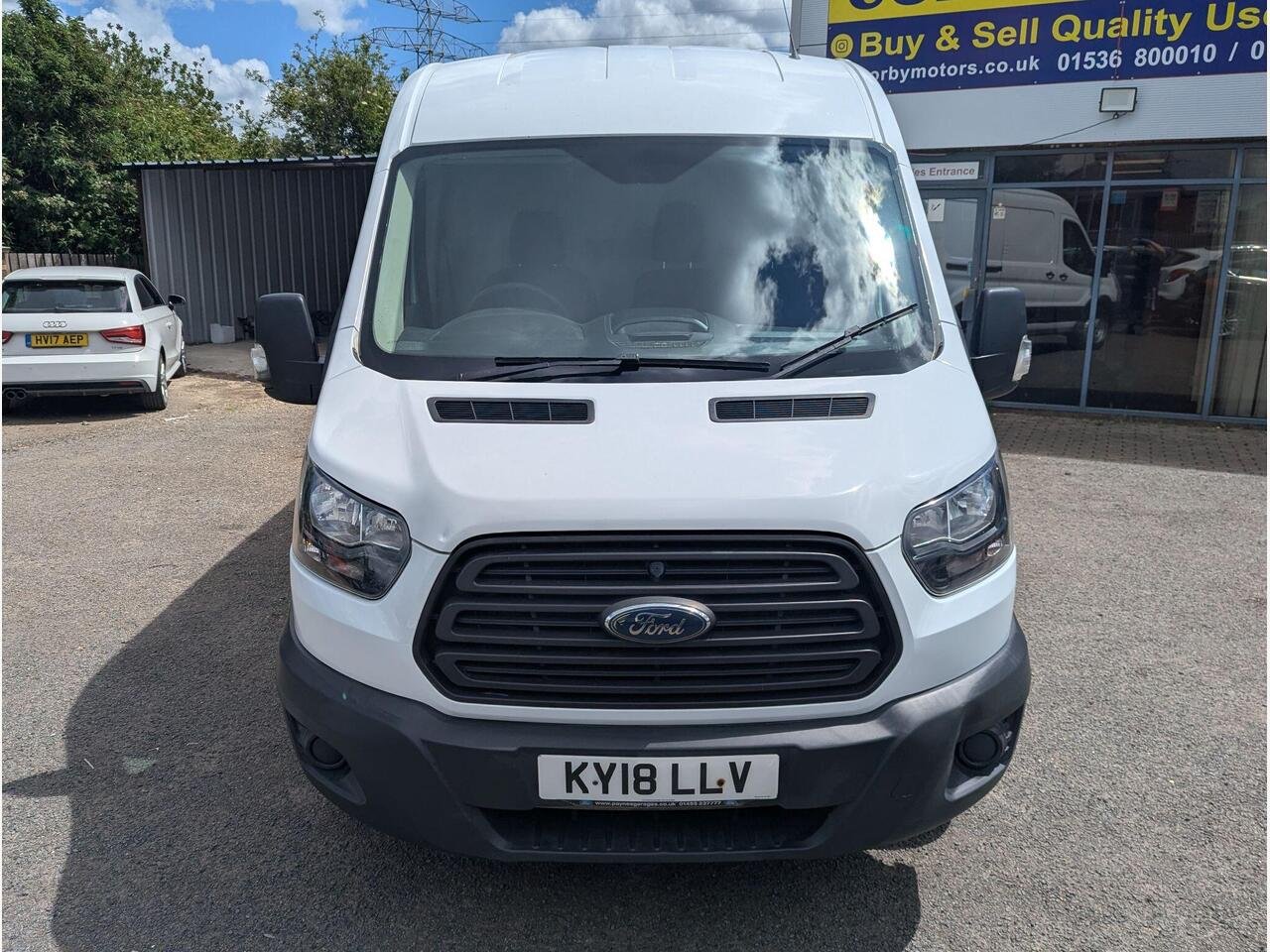 Ford Transit KY18LLV