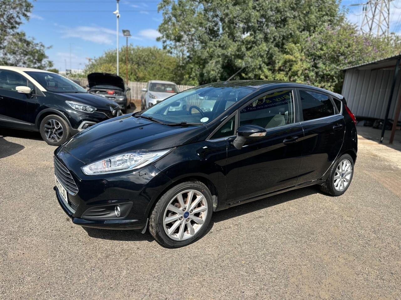 Ford Fiesta WU17CJO