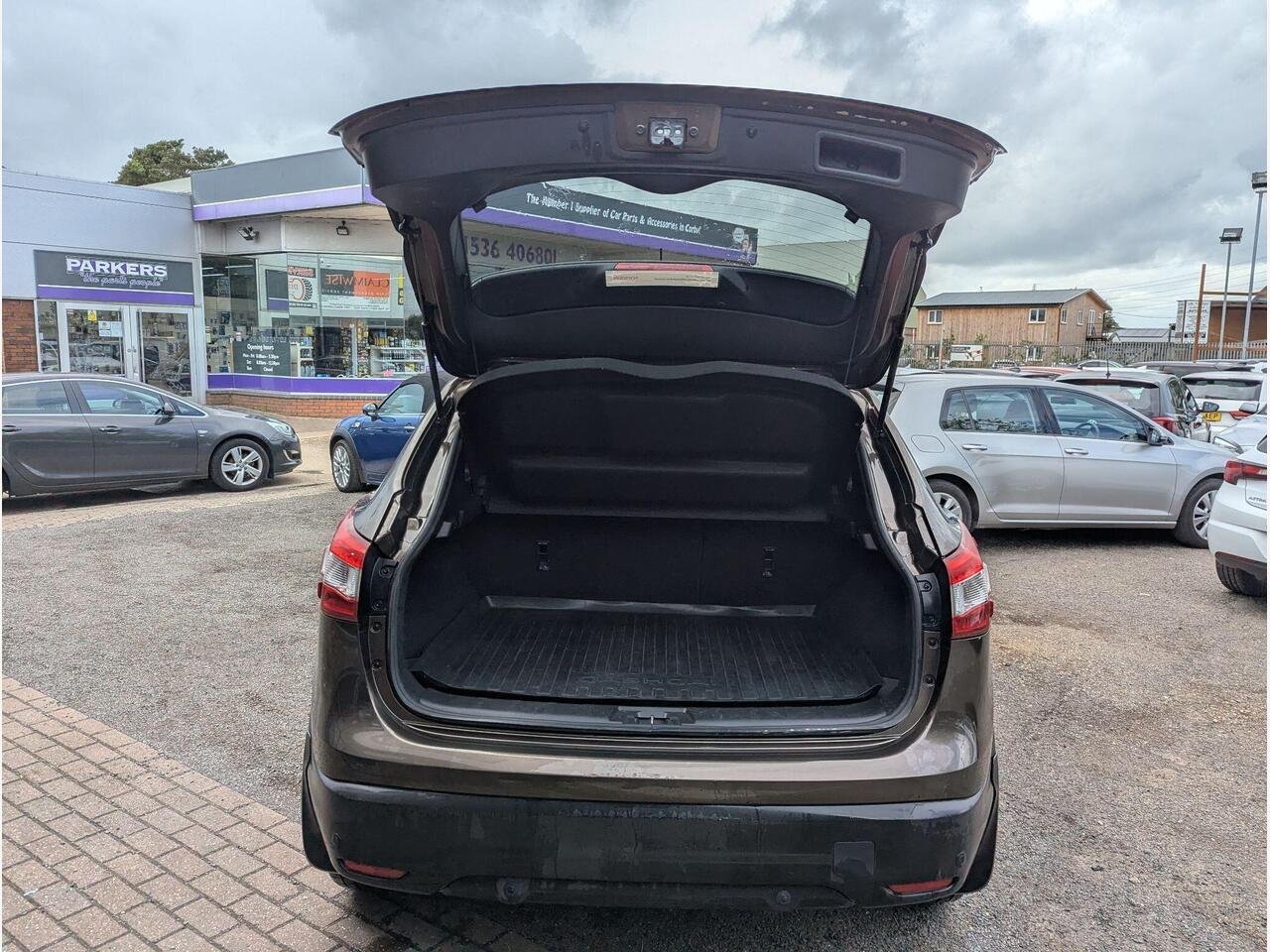 Nissan Qashqai BN66RZF