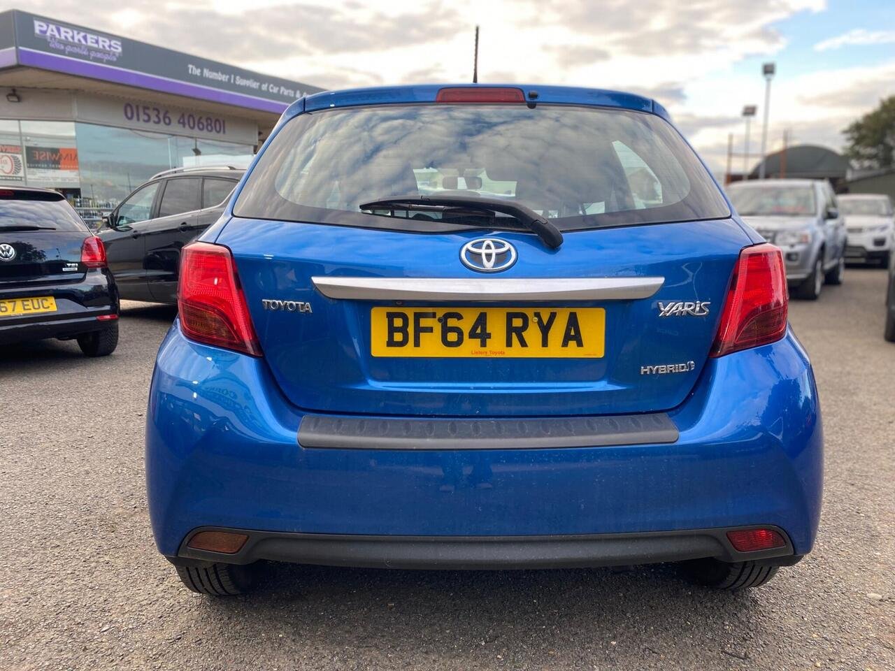 Toyota Yaris BF64RYA