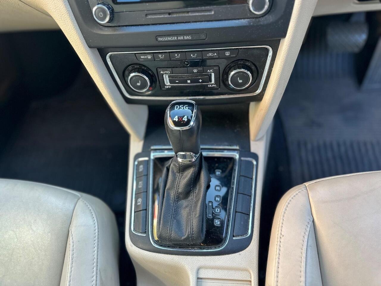 Skoda Superb CV63VNU