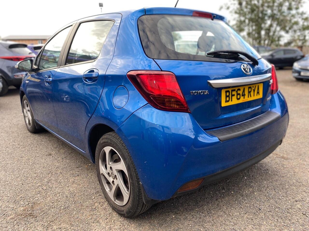 Toyota Yaris BF64RYA